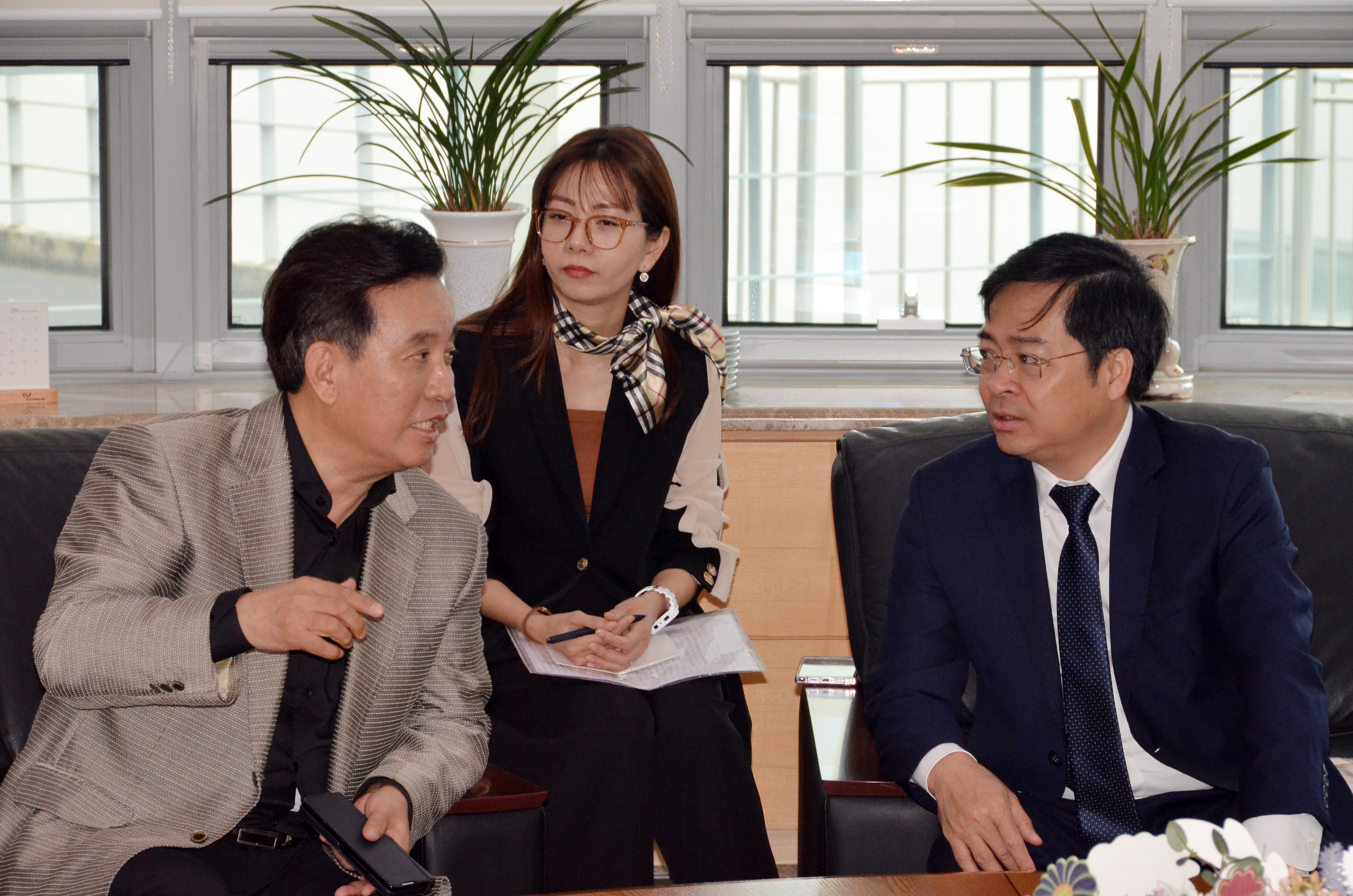 베트남 건설부 건설활동관리국 방원 1