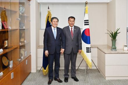 라오스 천연자원환경부 차관 방원